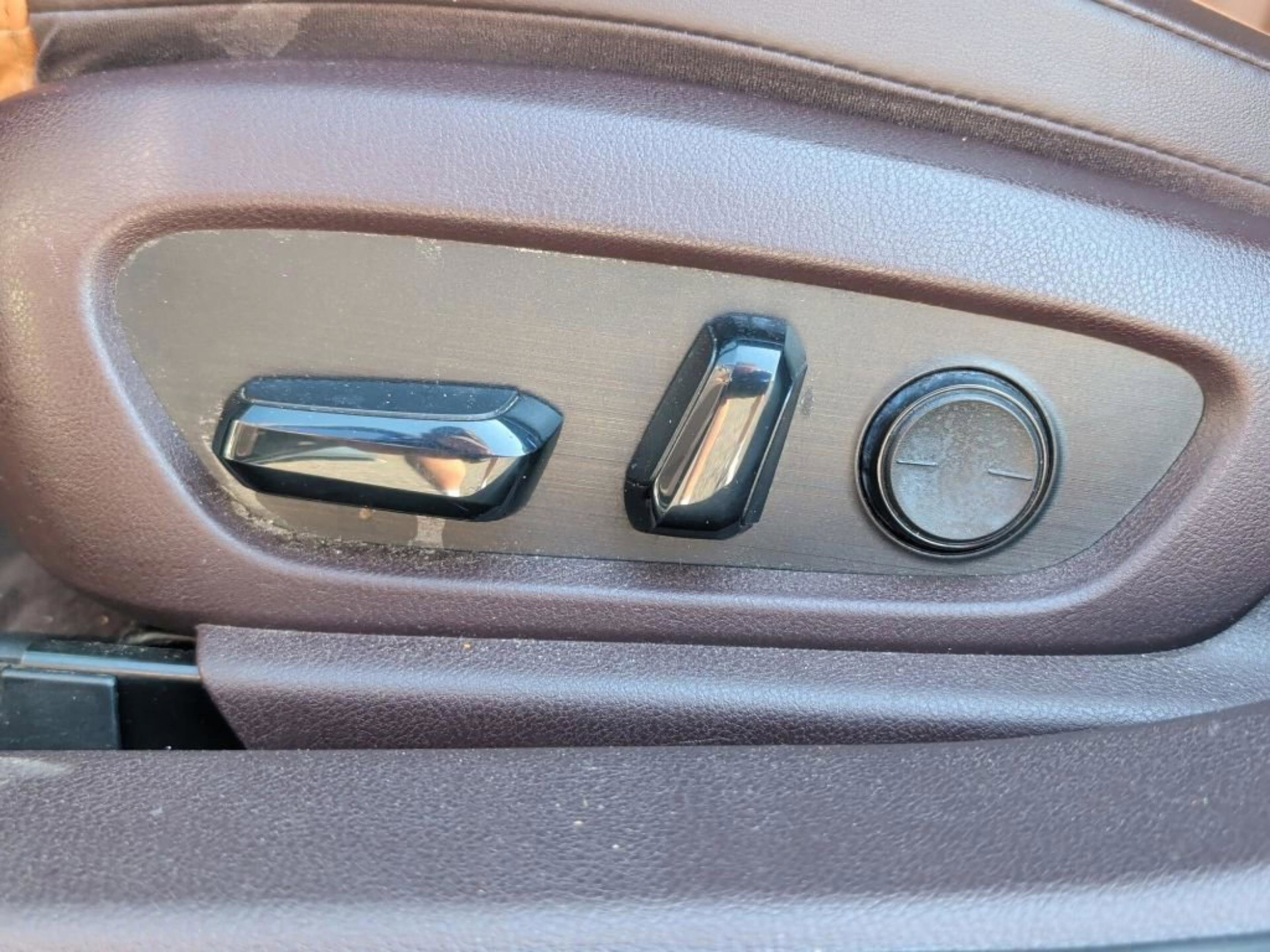 Used 2019 Lexus ES 350 w/ Accessory Package 2 image 17