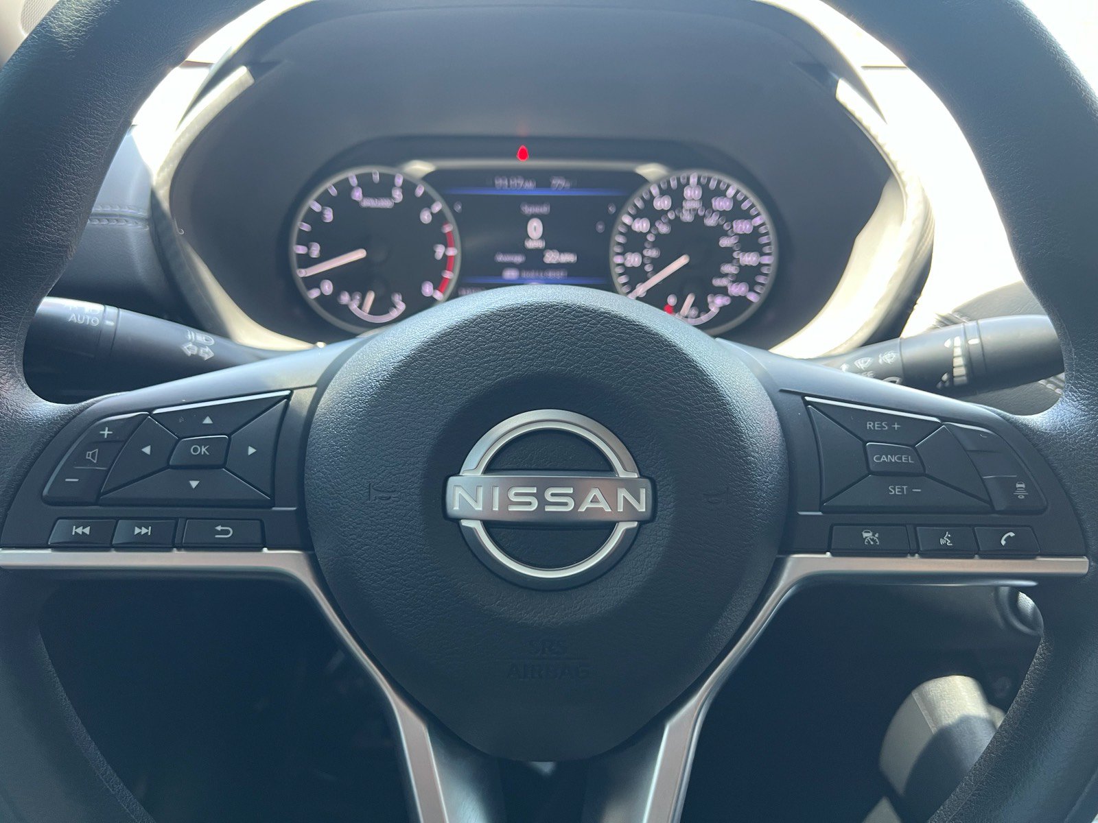 Used 2025 Nissan Sentra SV FWD image 15