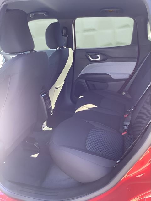 Certified 2025 Jeep Compass Sport image 11
