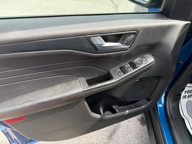 Used 2023 Ford Escape ST-Line Select AWD/4WD image 20