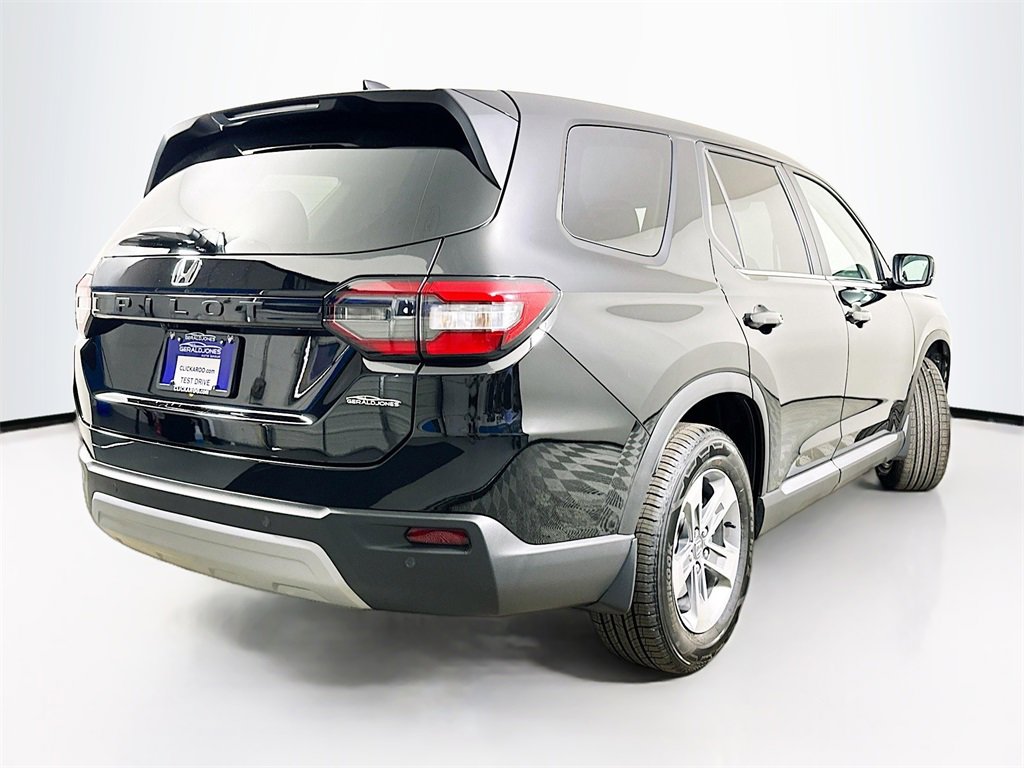 New 2025 Honda Pilot EX-L image 7