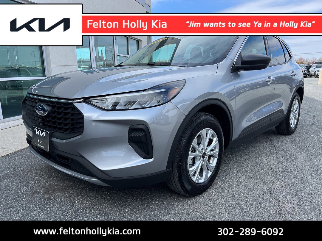 Used 2024 Ford Escape Active image 1
