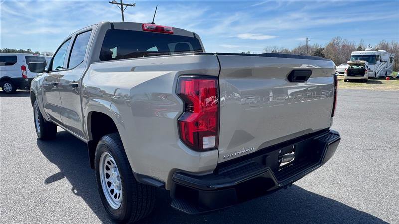 Used 2023 Chevrolet Colorado W/T RWD image 18