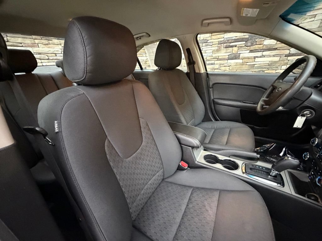 Used 2012 Ford Fusion SE FWD image 30