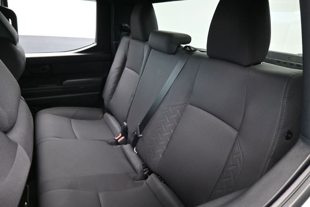 Used 2024 Toyota Tacoma SR AWD/4WD image 37