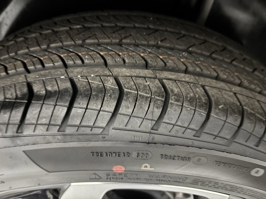 New 2026 Chevrolet Trax RS w/ Driver Confidence Package image 7