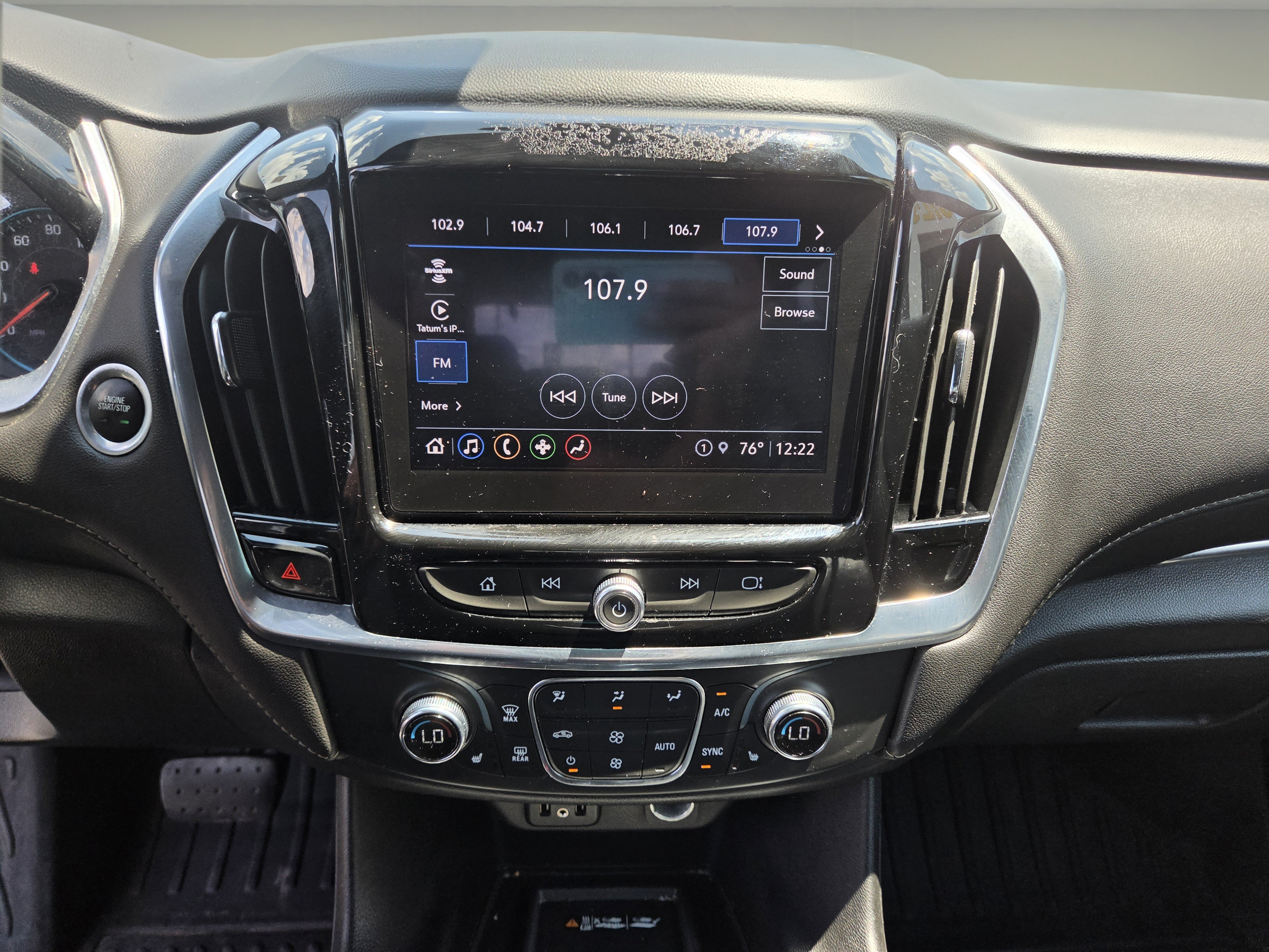 Used 2022 Chevrolet Traverse LT AWD/4WD image 15