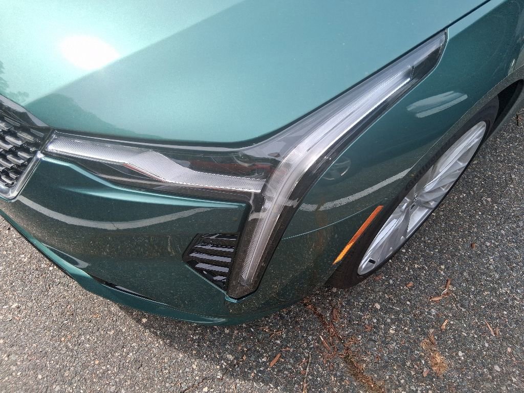Used 2025 Cadillac CT4 Premium Luxury RWD image 13