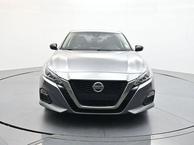 Used 2020 Nissan Altima 2.5 SR FWD video 2