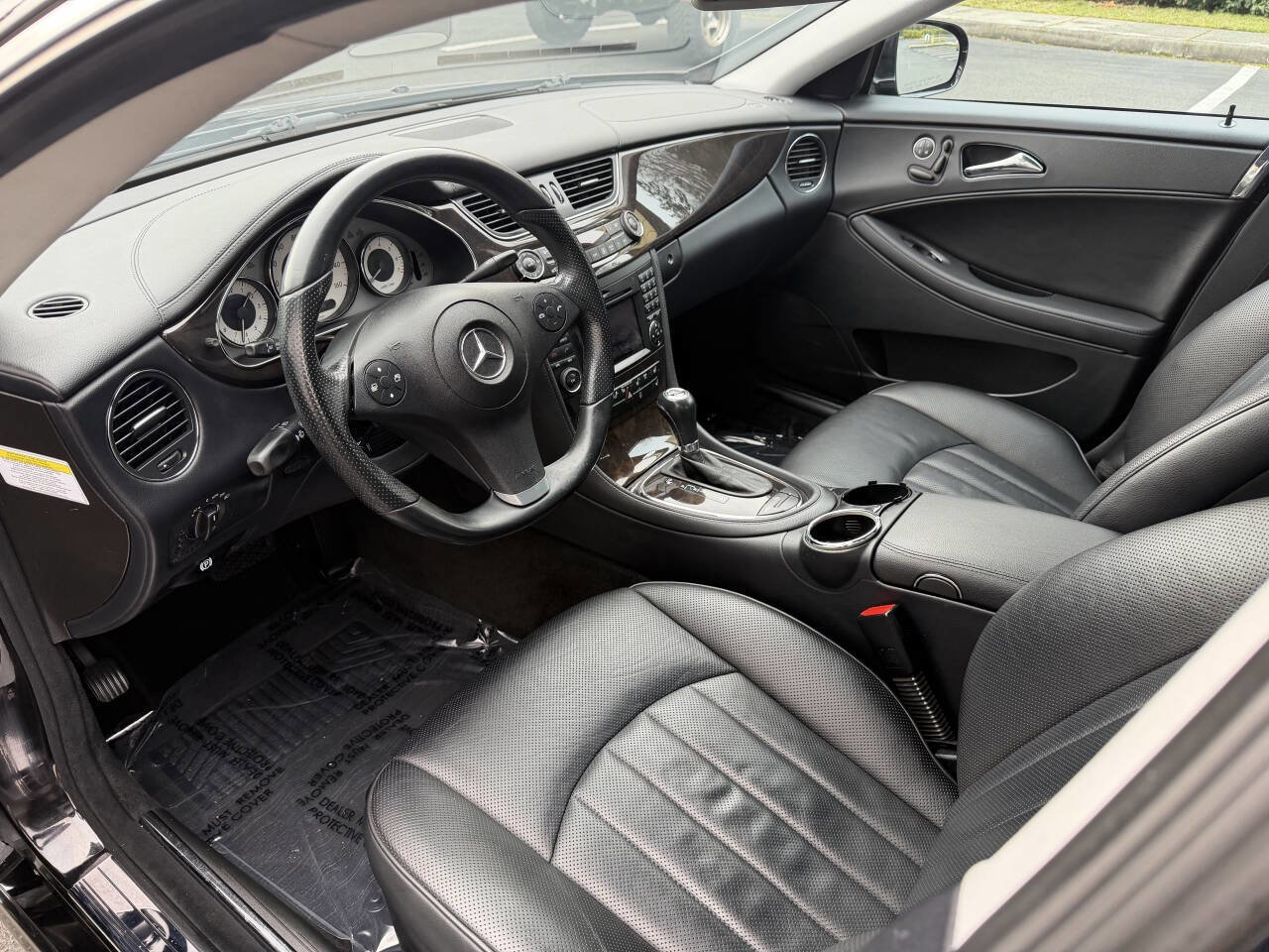 Used 2011 Mercedes-Benz CLS 550 image 11