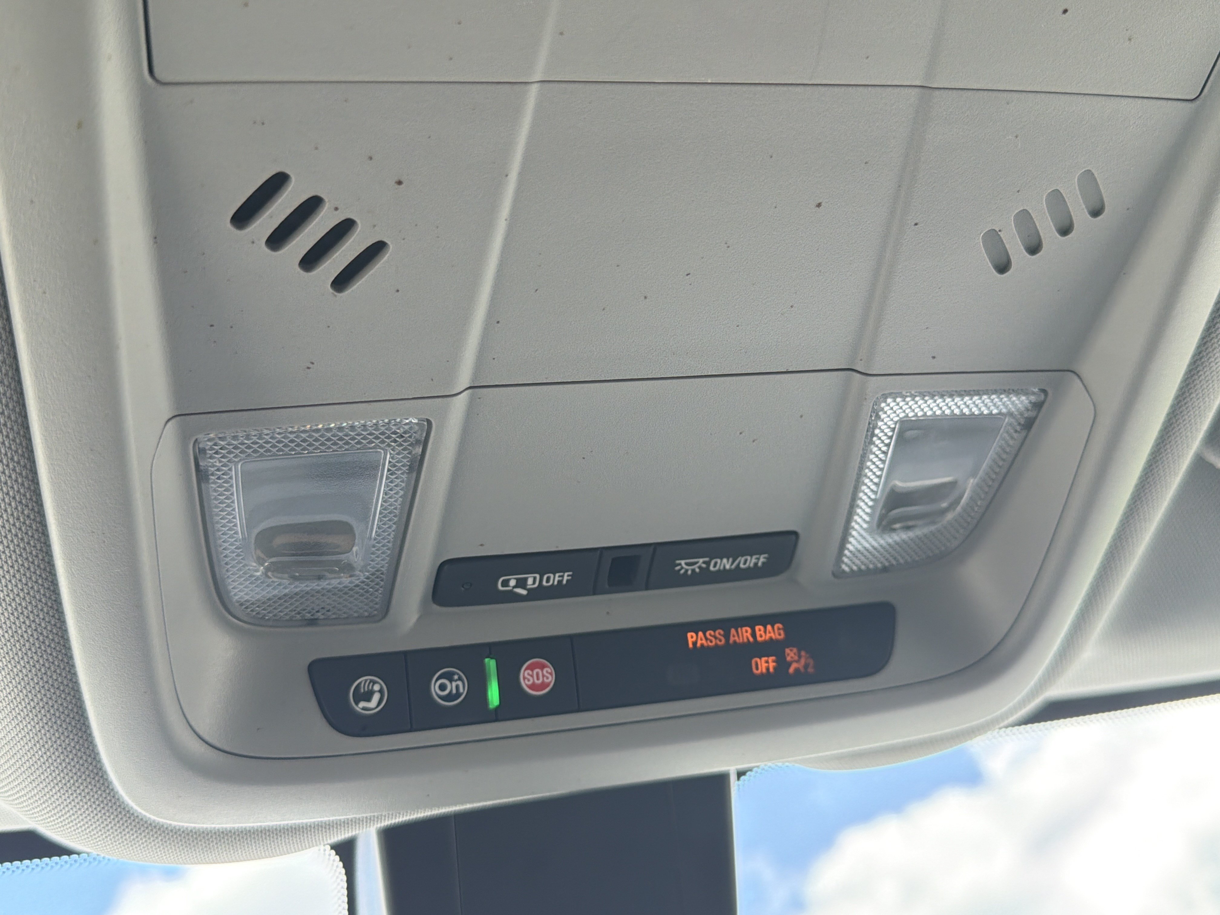 Used 2024 Chevrolet Equinox LS w/ LS Convenience Package FWD image 5