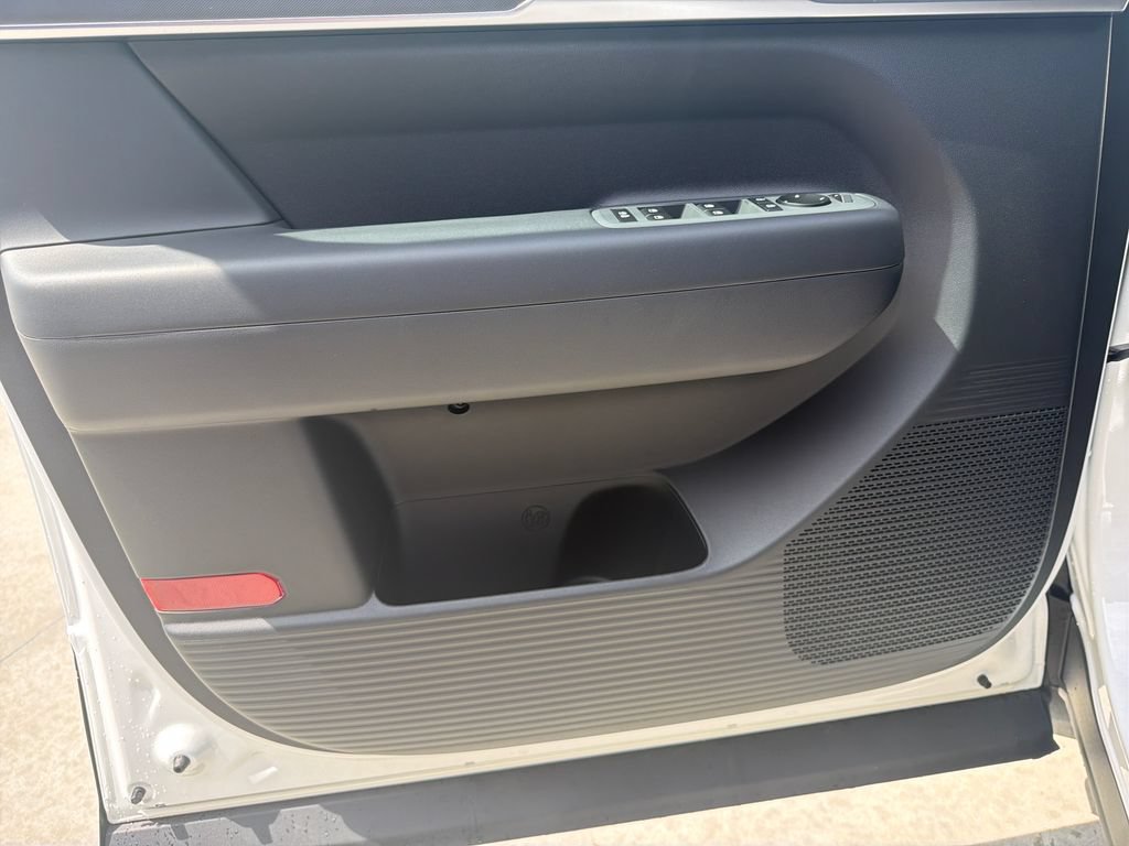 New 2027 Hyundai Santa Fe SE FWD image 17