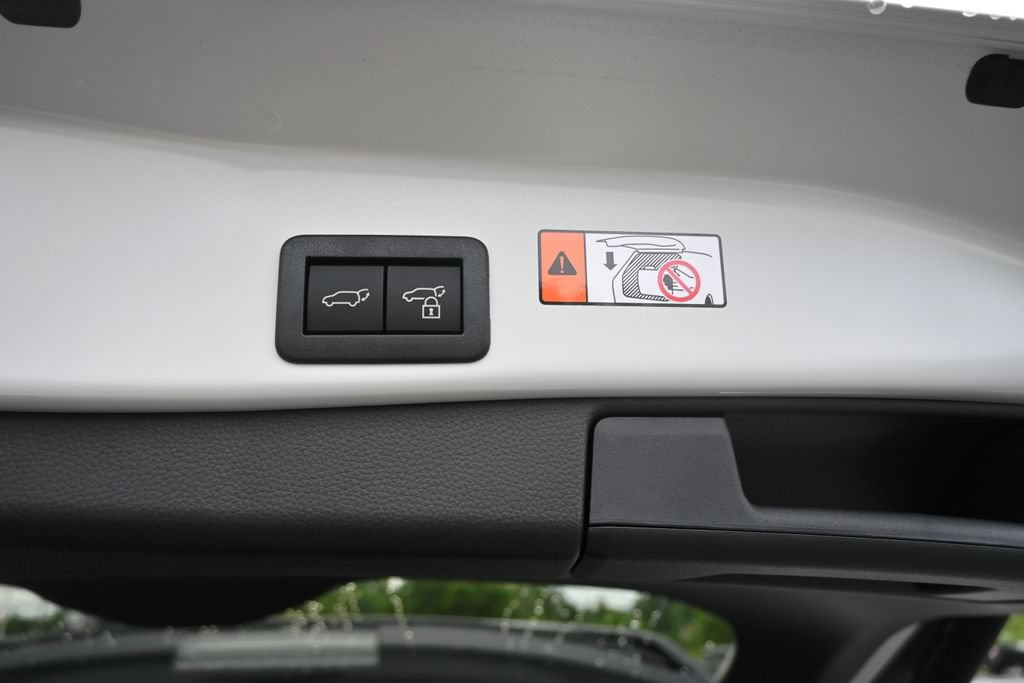 New 2026 Toyota RAV4 AWD Plug-in Hybrid image 8