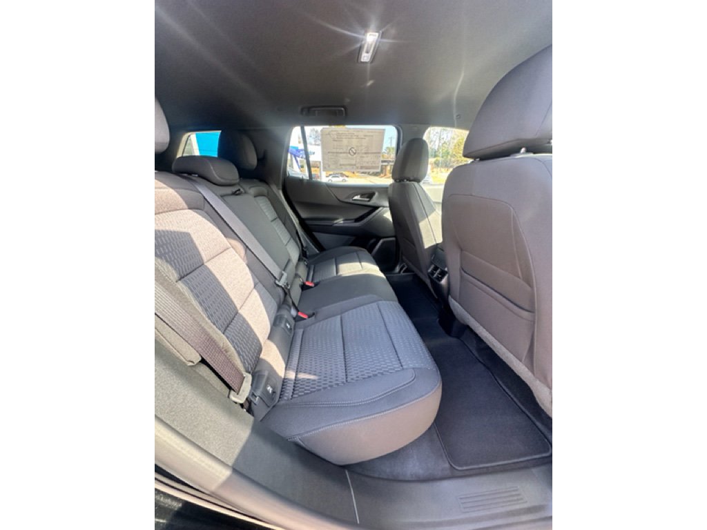 New 2026 Chevrolet Equinox LT FWD image 12