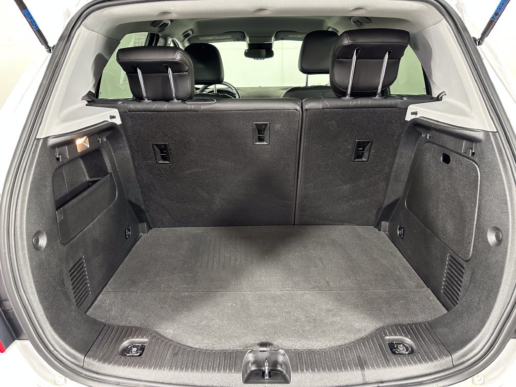 Used 2020 Chevrolet Trax LT w/ Driver Confidence Package FWD image 27