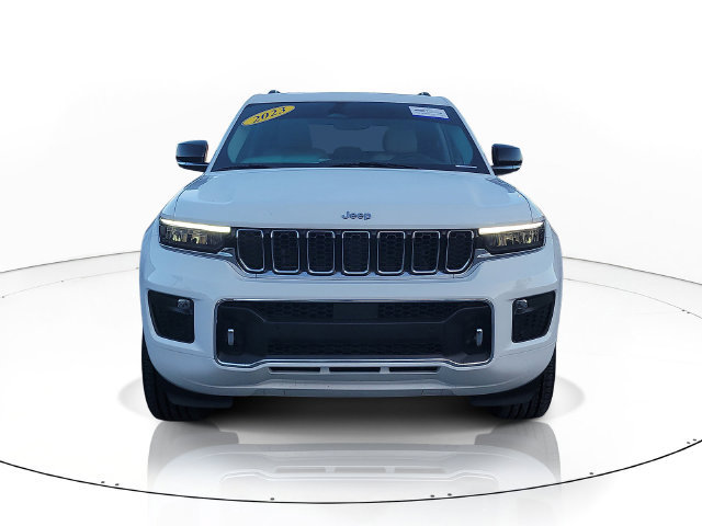 Used 2023 Jeep Grand Cherokee Overland AWD/4WD image 2
