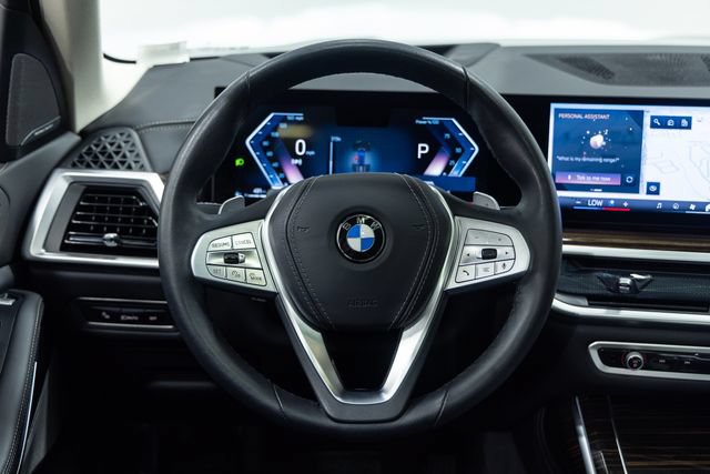 Certified 2025 BMW X7 xDrive40i w/ Premium Package AWD/4WD image 14