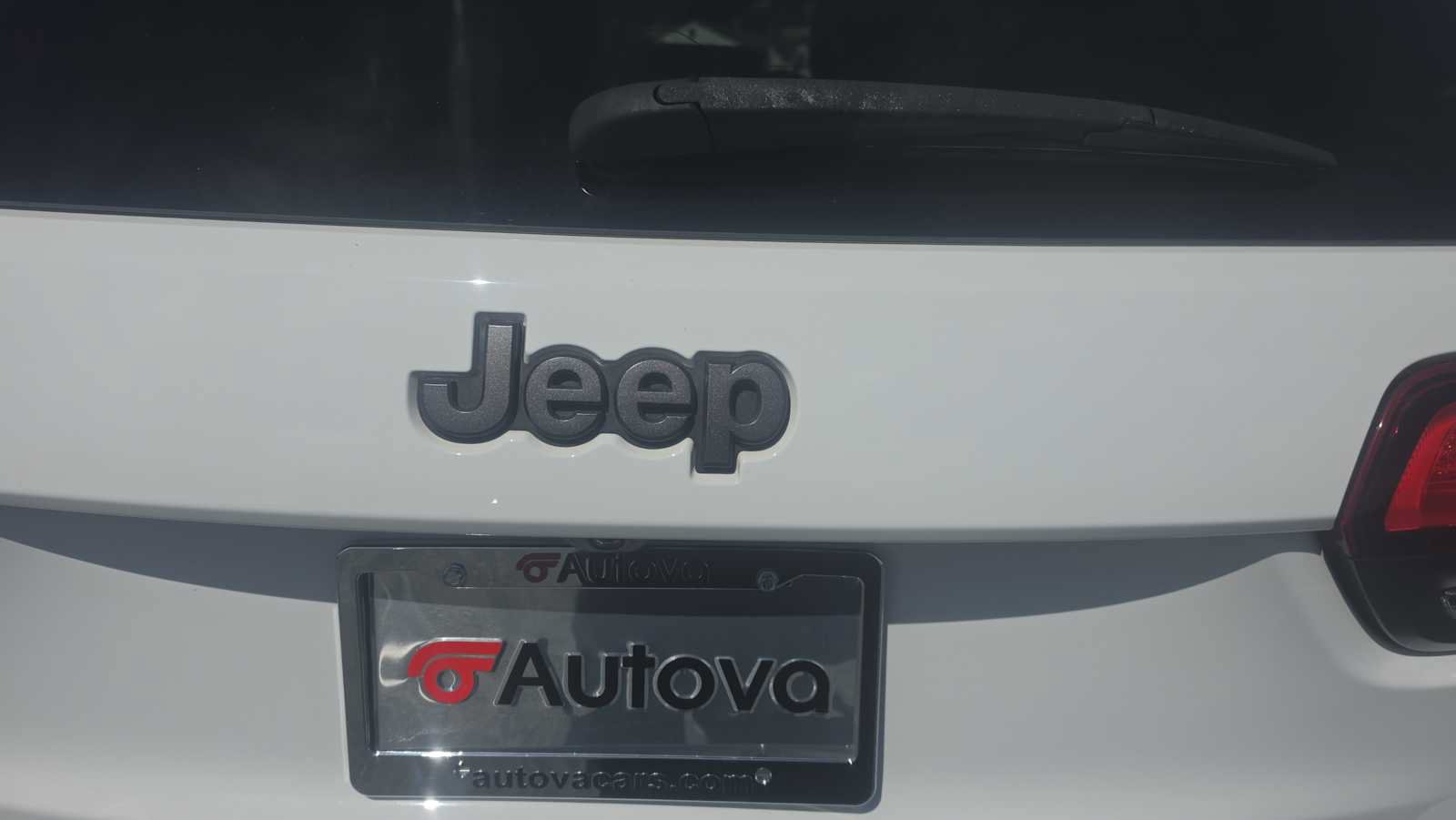 Used 2018 Jeep Grand Cherokee High Altitude AWD/4WD image 28
