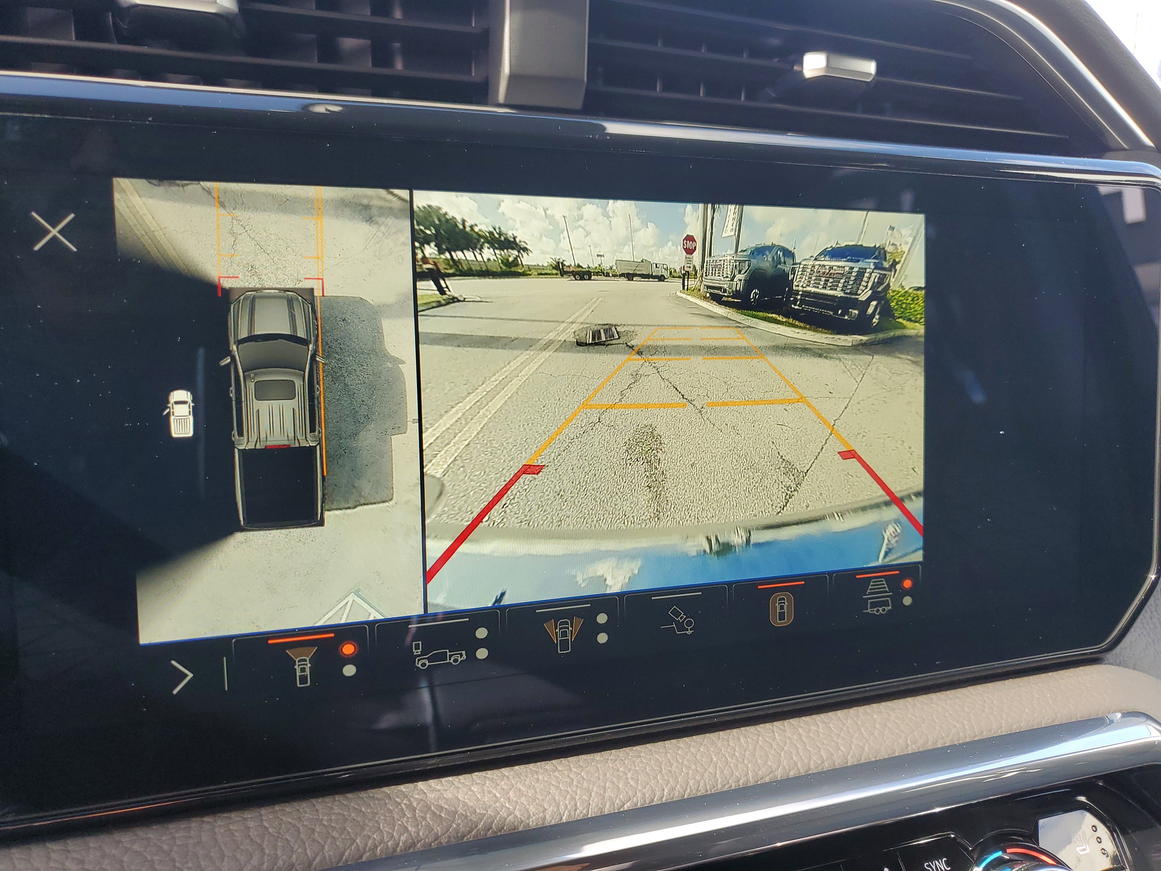 Used 2024 GMC Sierra 1500 Denali w/ Technology Package image 11