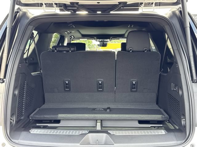 New 2026 GMC Yukon XL Denali w/ Denali Reserve Package AWD/4WD image 13