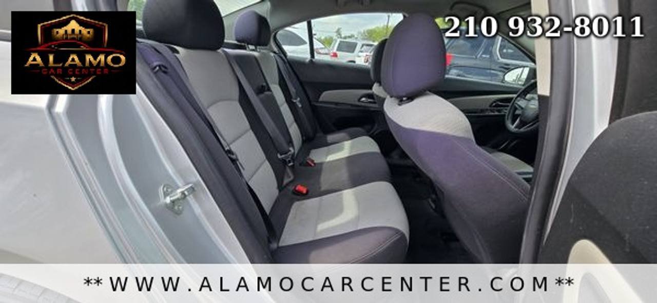 Used 2014 Chevrolet Cruze LS FWD image 19