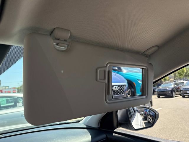 Used 2025 Hyundai Tucson SE image 27