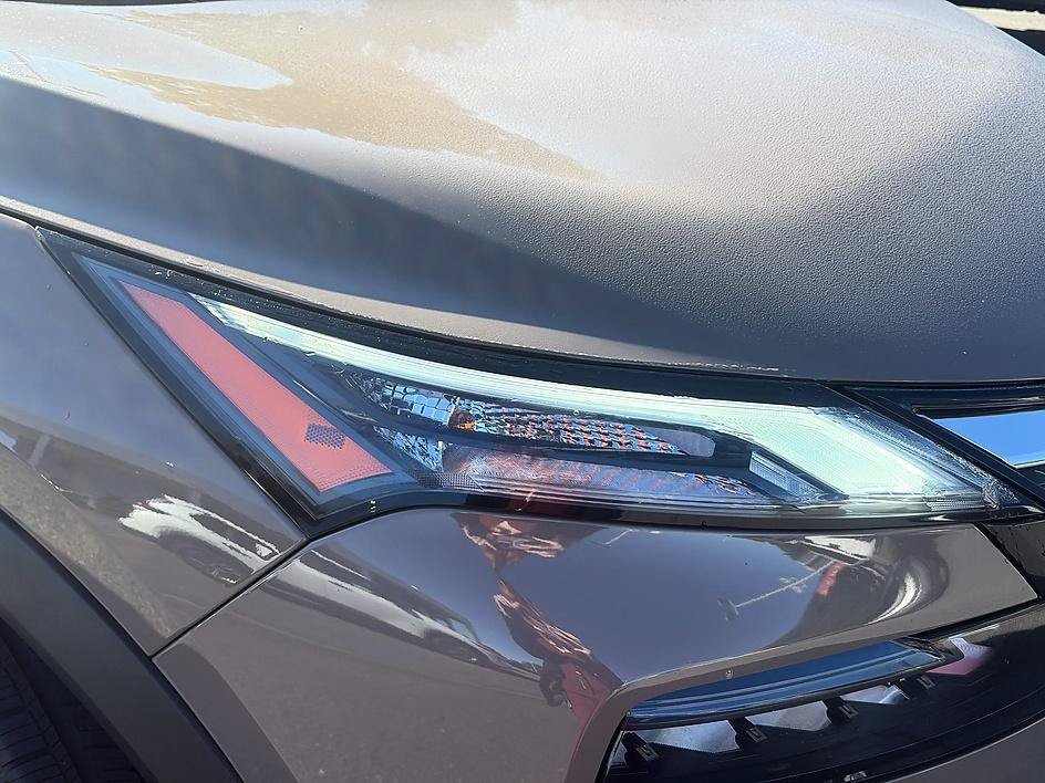 Certified 2025 Nissan Rogue SV AWD/4WD image 37