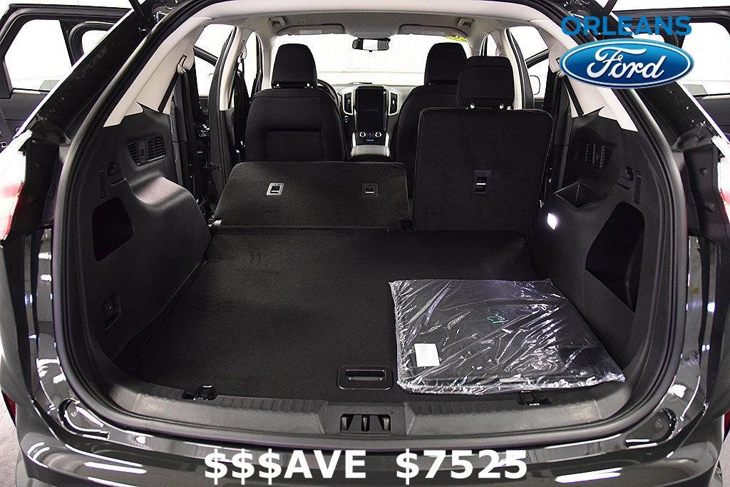 New 2024 Ford Edge SE w/ Black Appearance Package image 31