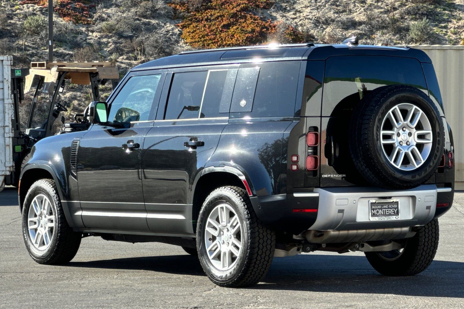 Used 2020 Land Rover Defender 110 S image 4