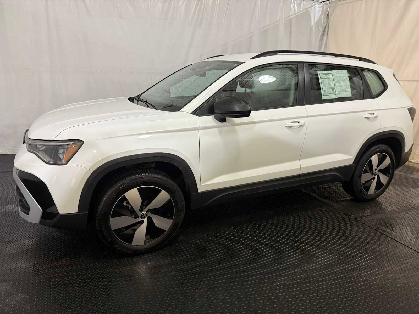 Certified 2025 Volkswagen Taos S image 2