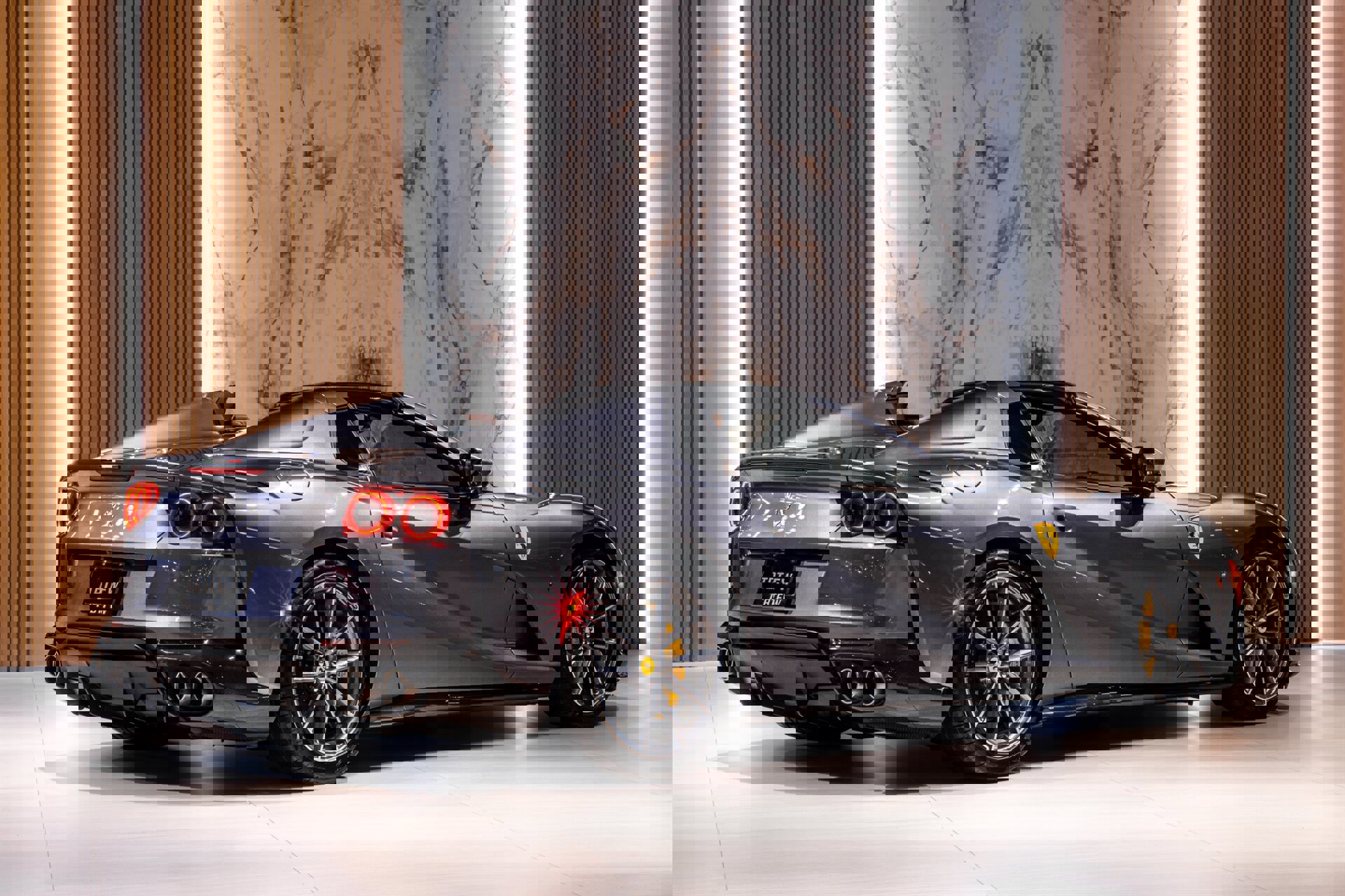 Used 2022 Ferrari 812 GTS image 5