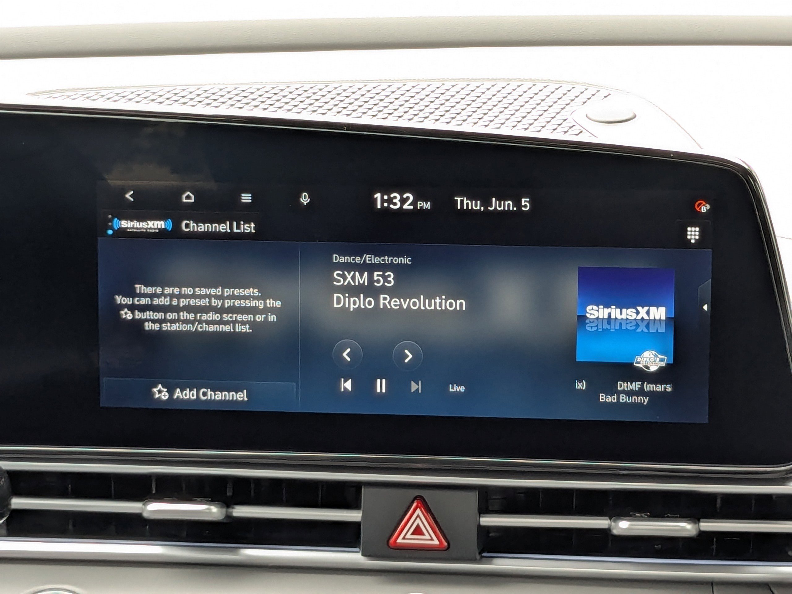 New 2025 Hyundai Elantra SEL image 16