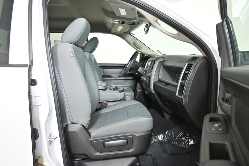 Used 2019 RAM 1500 Express w/ Express Value Package AWD/4WD image 14