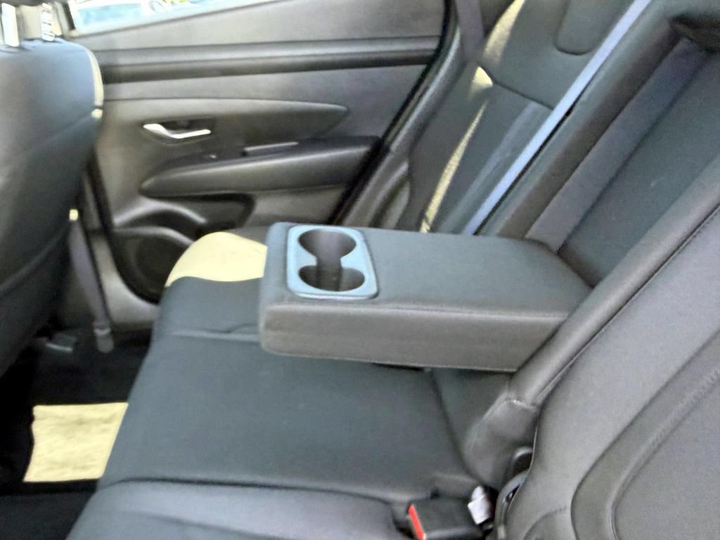 Certified 2025 Hyundai Tucson SEL AWD/4WD image 16