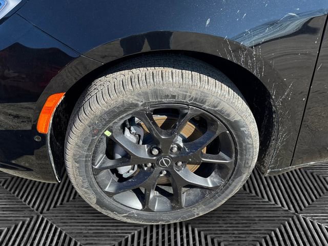 New 2026 Chrysler Pacifica Select w/ S Appearance Package image 9