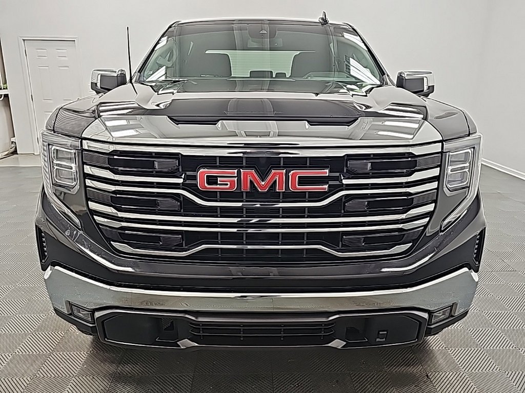 Certified 2022 GMC Sierra 1500 SLT image 3