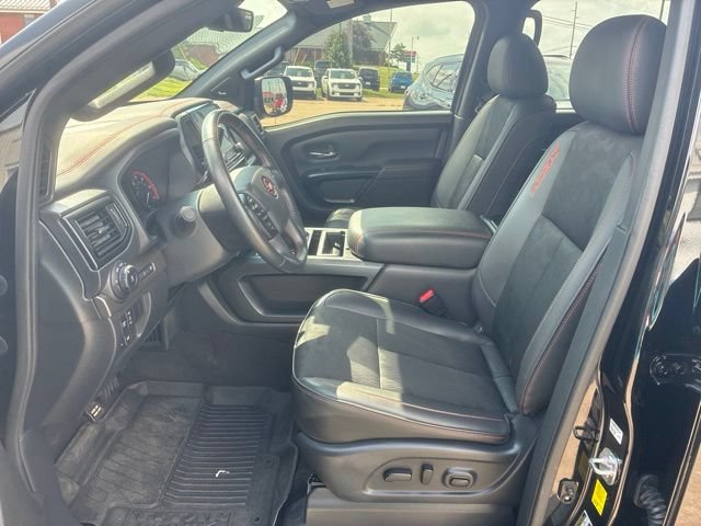 Used 2024 Nissan Titan PRO-4X w/ Pro-4x Utility Package AWD/4WD image 18