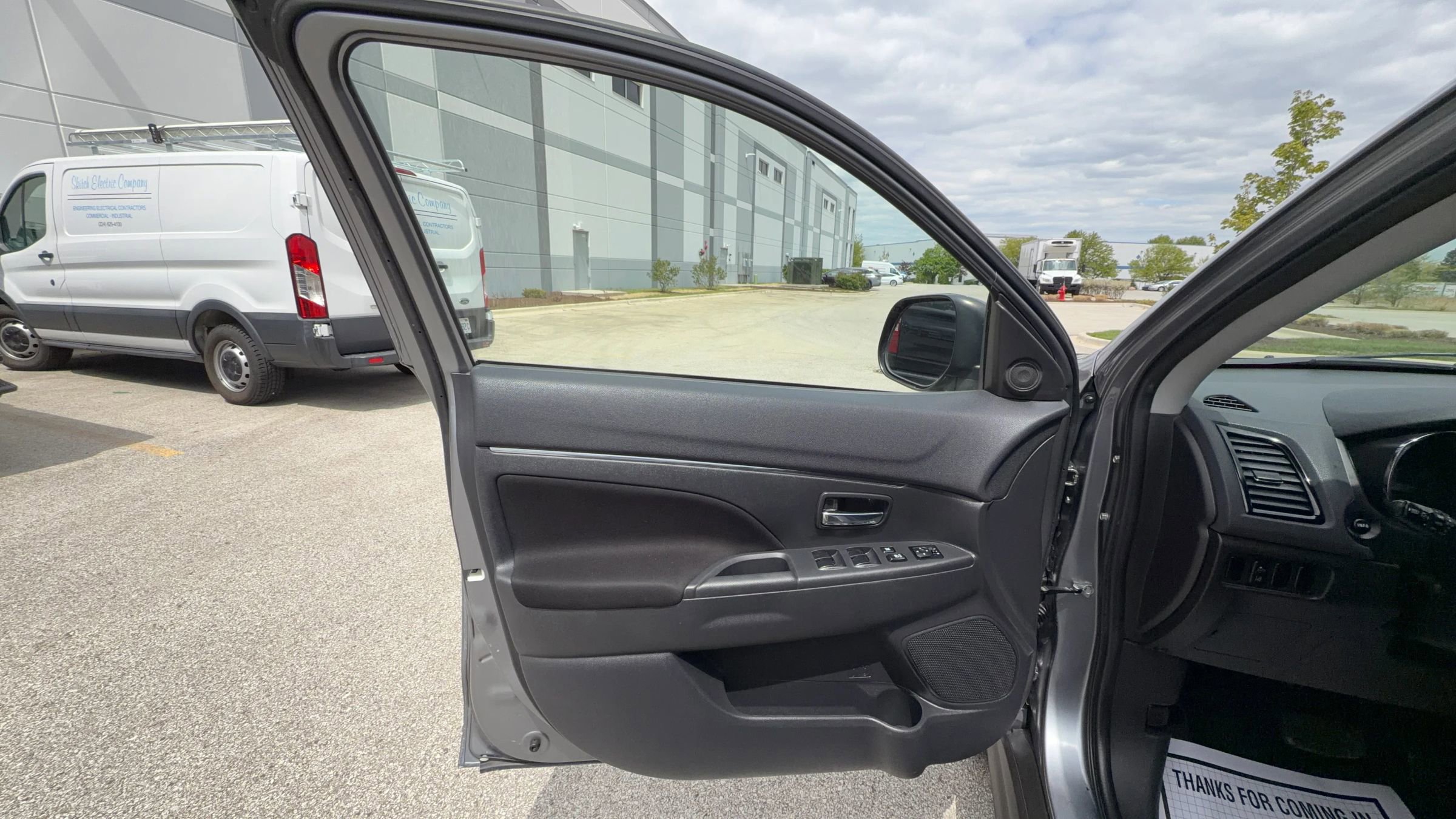 Used 2021 Mitsubishi Outlander Sport ES FWD image 9