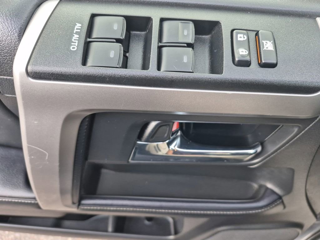 Used 2024 Toyota 4Runner SR5 image 7