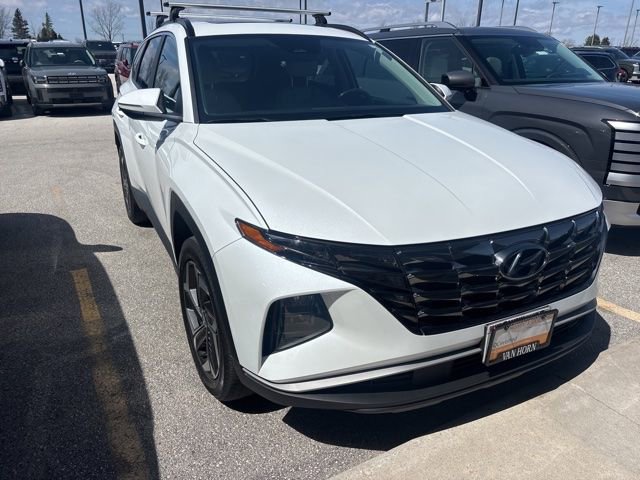 Certified 2022 Hyundai Tucson SEL w/ Convenience + Premium Package AWD/4WD image 1