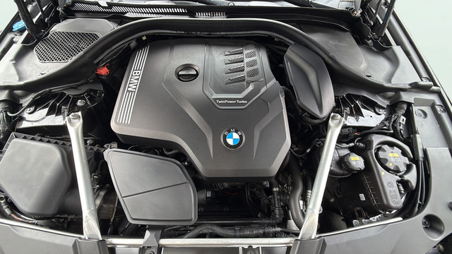 Used 2022 BMW 530i w/ Premium Package RWD image 26