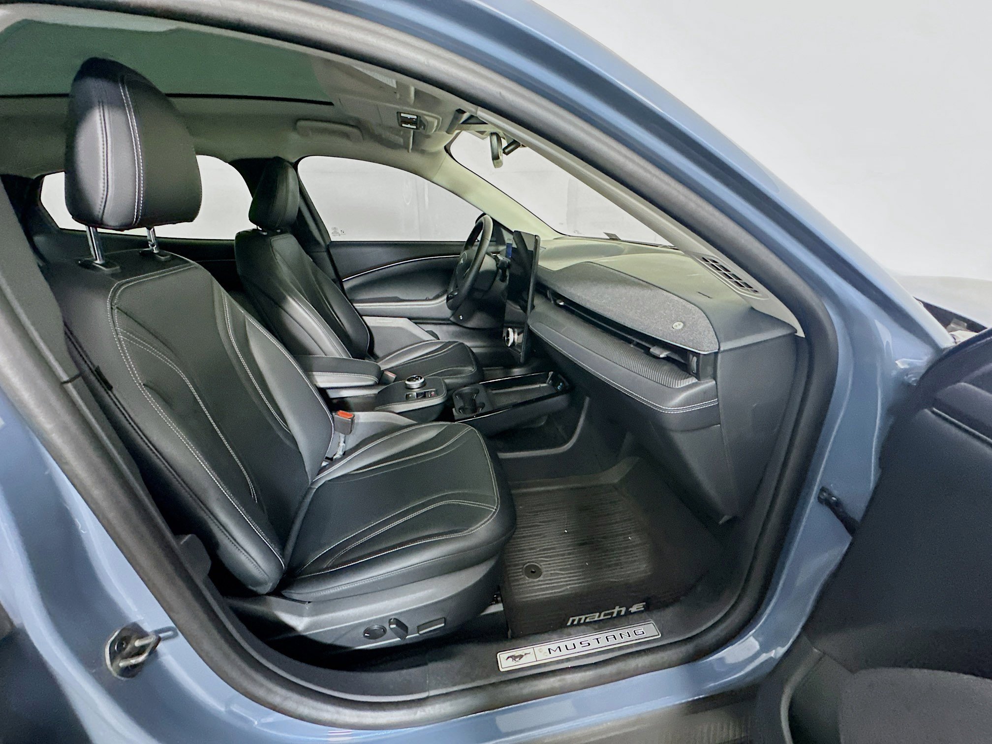 Used 2023 Ford Mustang Mach-E Premium RWD image 31
