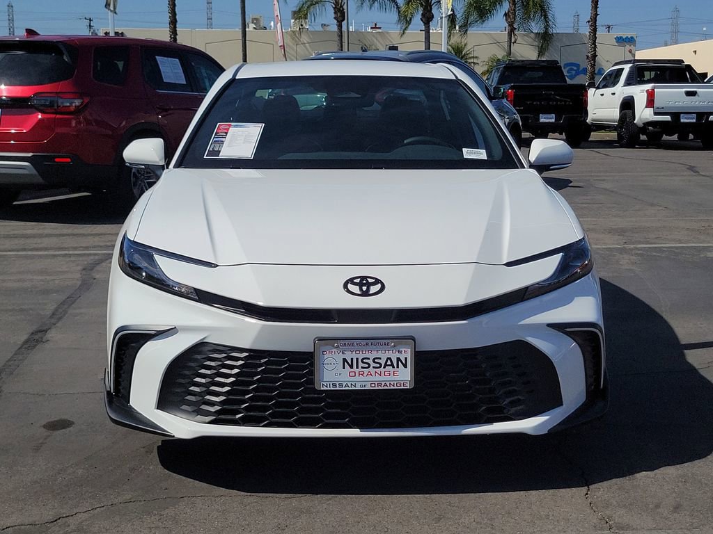 Used 2026 Toyota Camry SE FWD image 28