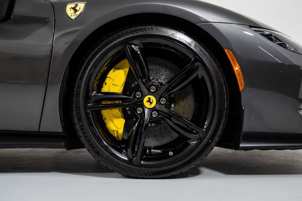 Used 2023 Ferrari 296 GTS Spider image 22