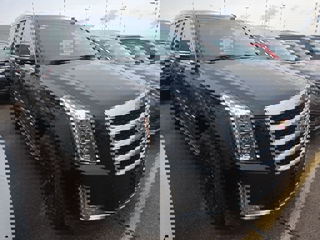 Used 2017 Cadillac Escalade Luxury