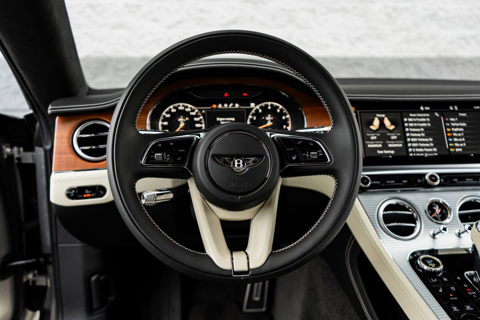 Certified 2023 Bentley Continental GT Azure image 31