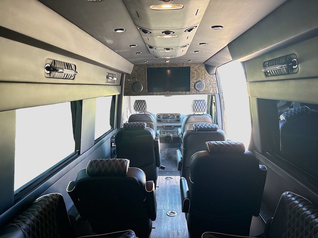 Used 2022 Mercedes-Benz Sprinter 3500 image 45