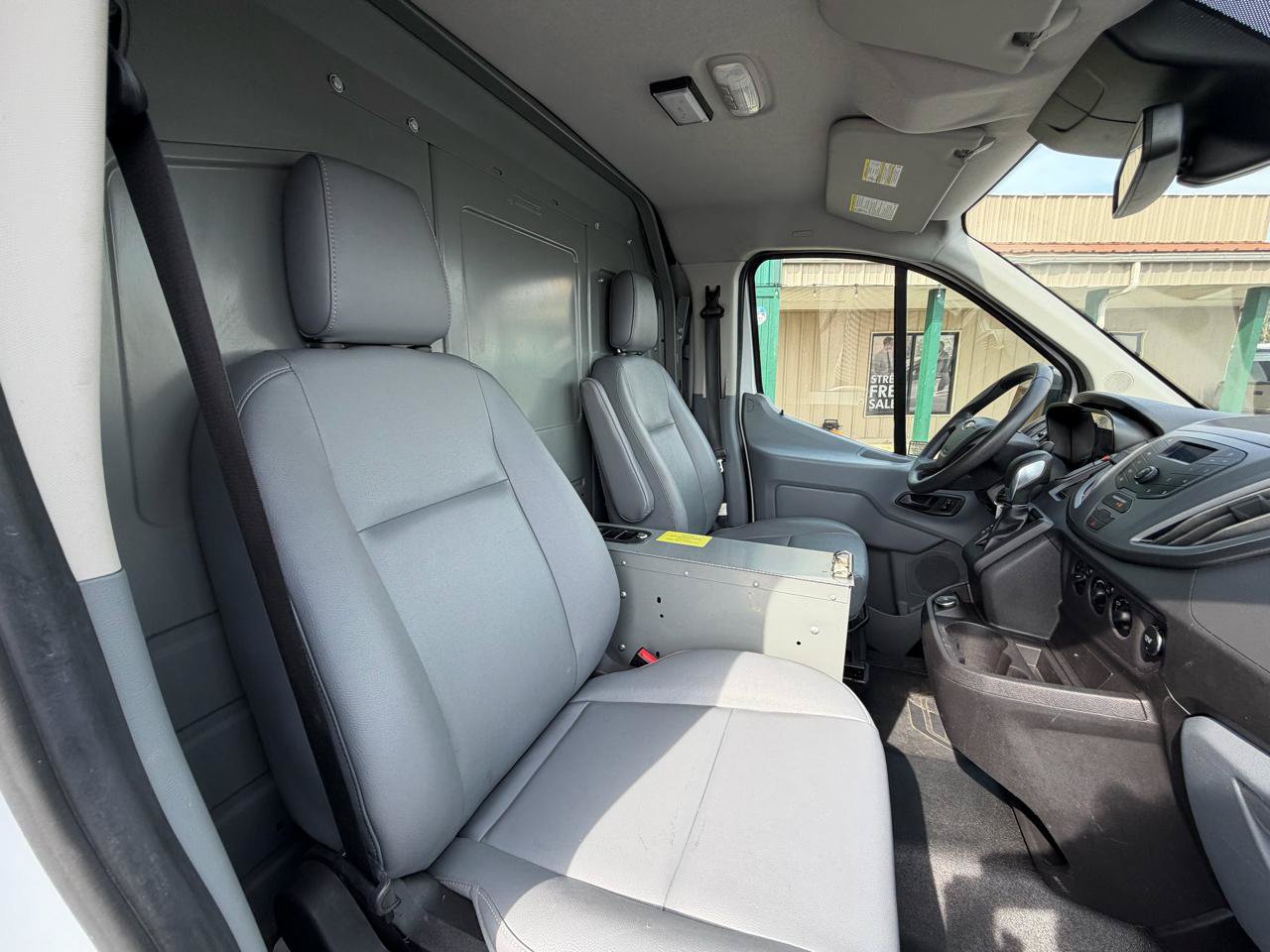 Used 2019 Ford Transit 250 130 Low Roof RWD image 16