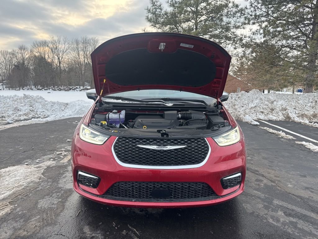 New 2026 Chrysler Pacifica Pinnacle image 18