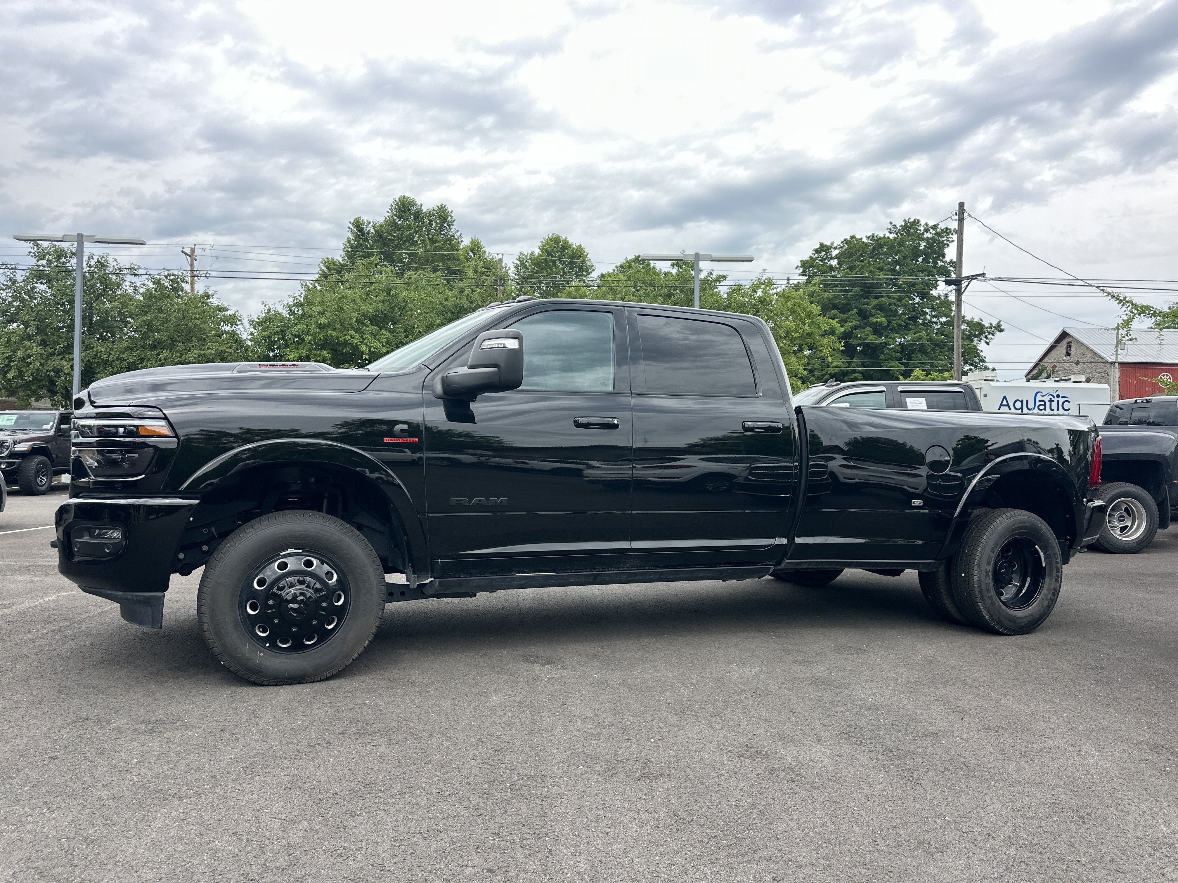 New 2026 RAM 3500 Limited AWD/4WD image 25